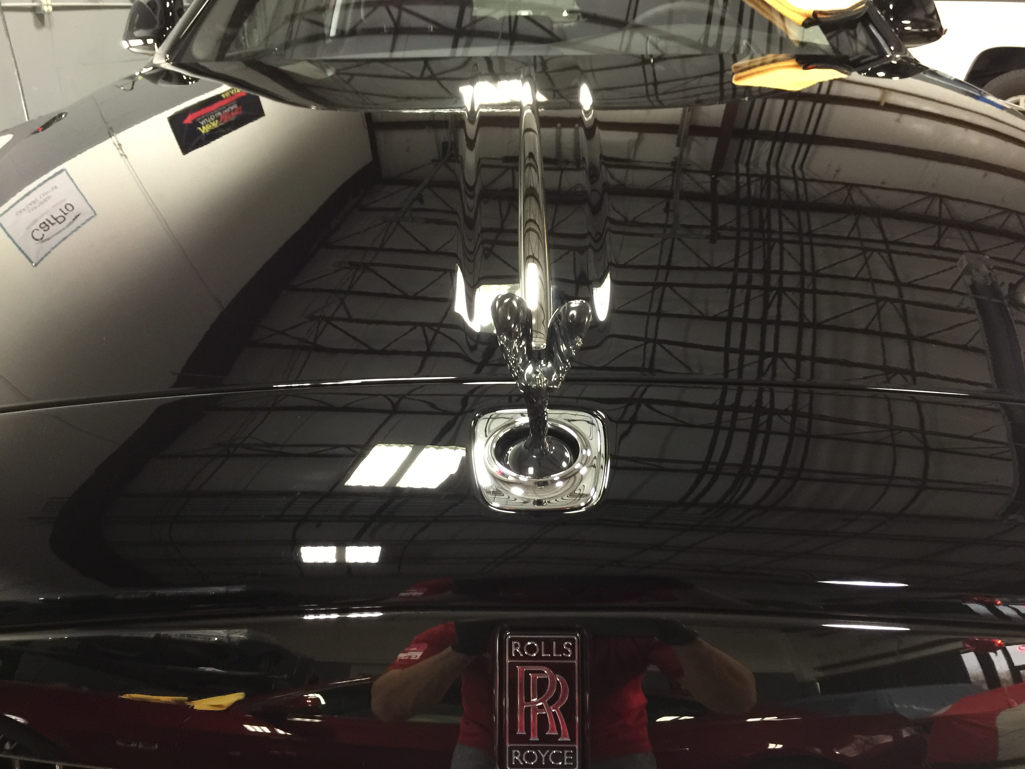Rolls Royce Ghost — Spirit of Ecstasy with mirror-finish paint correction